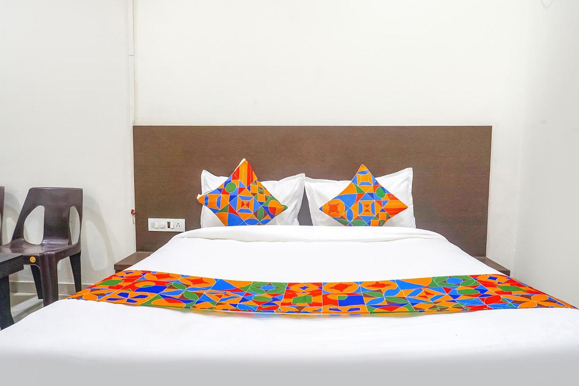 Fabhotel Om Sai - Nr Nashik Railway Station Exterior photo