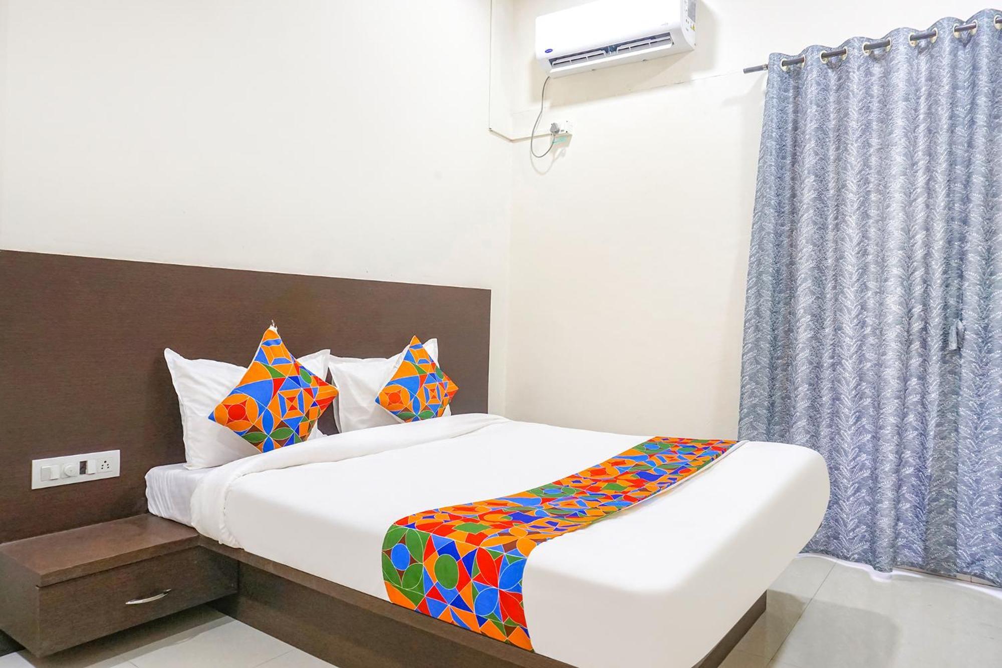 Fabhotel Om Sai - Nr Nashik Railway Station Exterior photo